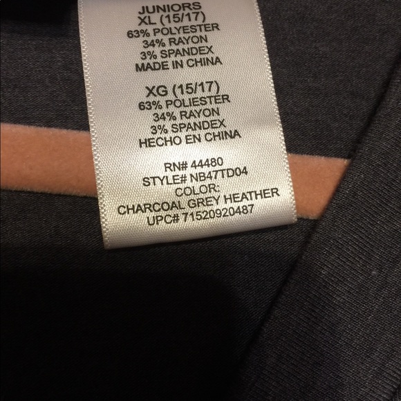 Sexy V-Neck Top, Tie Back, NEW no Tag - Picture 4 of 5